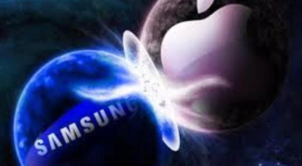 Apple contro Samsung, la battaglia continua