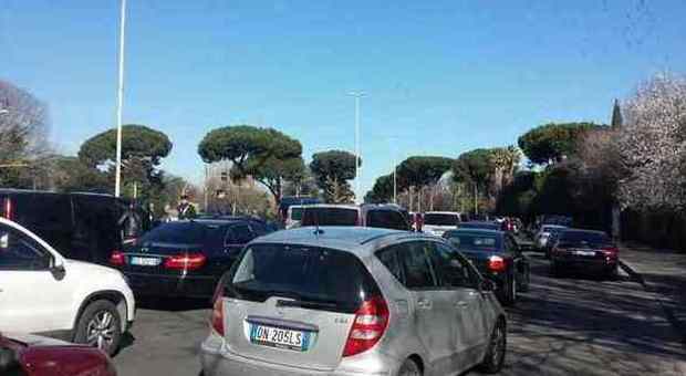 Protesta Ncc e Movimenti anti-Lega, traffico in tilt a Roma