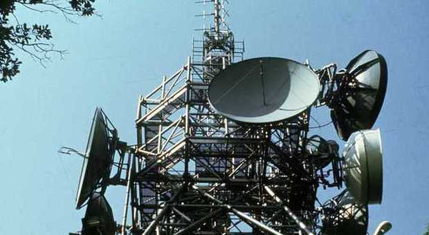 Frequenze, lo Stato perde 200 milioni: l’Agcom abbassa le concessioni tv