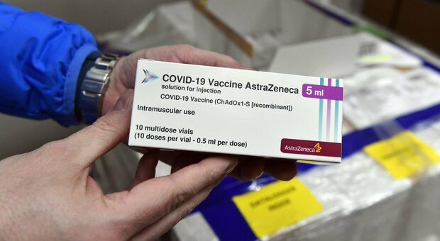 Vaccino, AstraZeneca apre alla produzione in Italia: «Siamo a disposizione per nuovi partner»