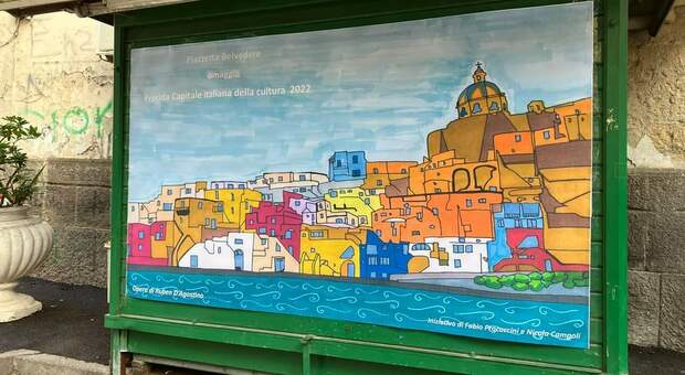 Napoli, i volontari del Vomero omaggiano Procida Capitale italiana della Cultura: mega poster in piazza
