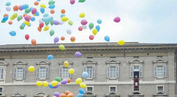 Caserta, stop al lancio dei palloncini: per i trasgressori multe fino a 500 euro