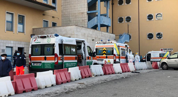 Covid ad Avellino, weekend da incubo: sette vittime in due giorni per Covid