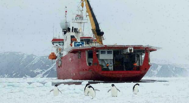 Ricercatori della Politecnica delle Marche in missione al Polo Sud: «Così studiamo il clima che cambia»