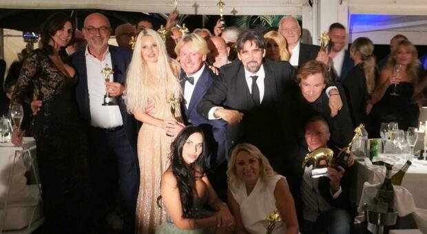 La “Notte degli Oscar” ai Bagni Andrea, tra i premiati il presidente della Sambenedettese Calcio e la modella Vera Mihales