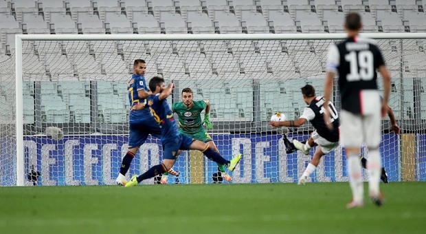 Il Lecce soccombe con la Juve e finisce 4-0: troppi errori