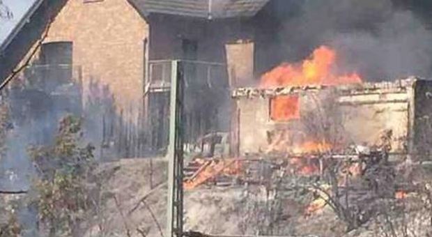 Germania, maxi-incendio vicino Bonn: almeno 40 feriti, sei gravi