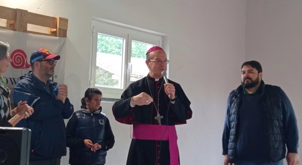 L'arcivescovo Sandro Salvucci all'Oasi La Badia