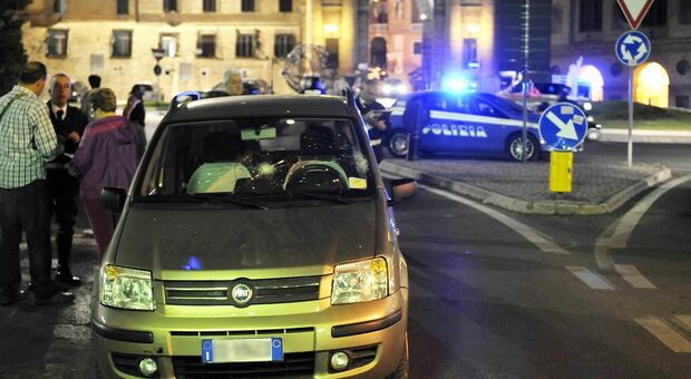 Piazza Nazario Sauro a Macerata, ad alta intensità di veicoli e incidenti