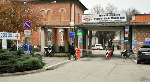 Fano, gruppo elettrogeno in tilt: chiuso quasi tutto il giorno il reparto Rianimazione