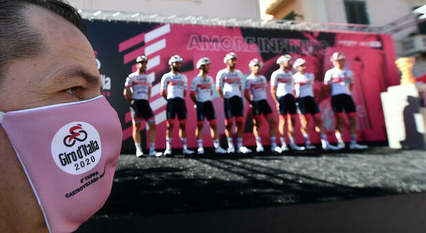 Giro d'Italia, vigilia per la volata a Brindisi: cosa sapere per vedere l'arrivo e non perdersi nel traffico