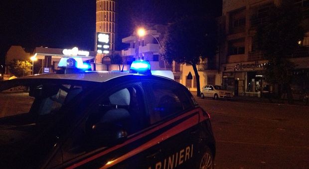 Due auto rubate trovate dai carabinieri durante le ricerche dell'avvocatessa