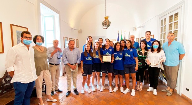 Capri, targa per la squadra femminile Blue Lizard promossa in serie A2