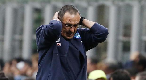 Sarri: «Non ci interessa cosa fa la Juve. Il rammarico è la gara con il Sassuolo»