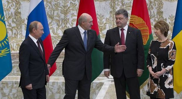 Crisi Ucraina, intesa Poroshenko-Putin per cessate il fuoco permanente. Obama in Estonia