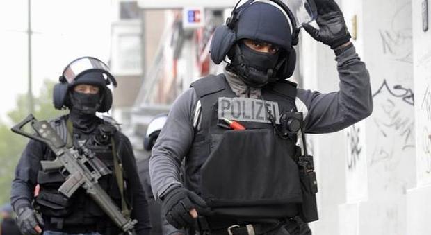 Berlino, blitz antiterrorismo: 3 arrestati, preparavano attentato