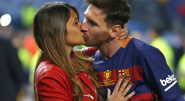 Messi si sposa: l'Argentina celebra le nozze dell'anno