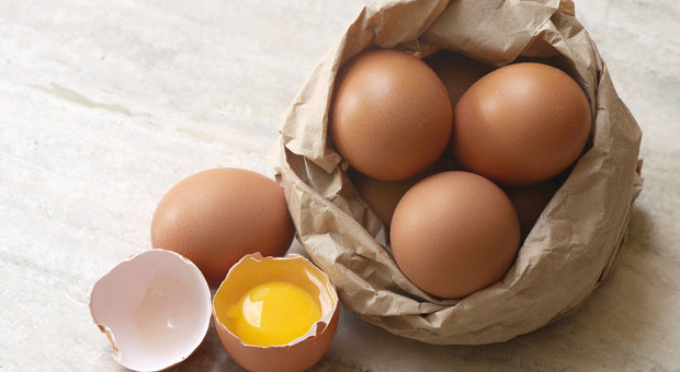 Occhi, da 2 a 4 uova a settimana difendono la vista dalla maculopatia