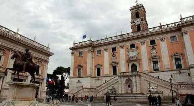 Roma, documenti falsi per riabilitare protestati, nove condanne: tra clienti anche Marco Baldini