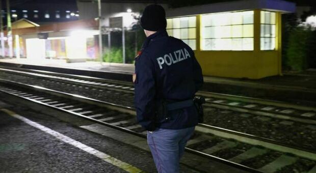 Saronno, ragazzo di 23 anni travolto dal treno in stazione: è gravissimo