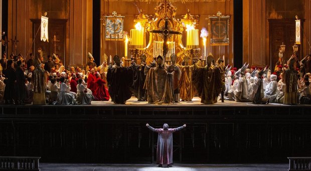 Milano, la Prima del La Scala 2019: la Tosca di Giacomo Puccini. E' un trionfo, pubblico in visibilio.