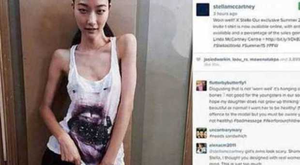 Stella McCartney e la modella troppo magra su Instagram: la stilista nella bufera, si scusa e rimuove la foto