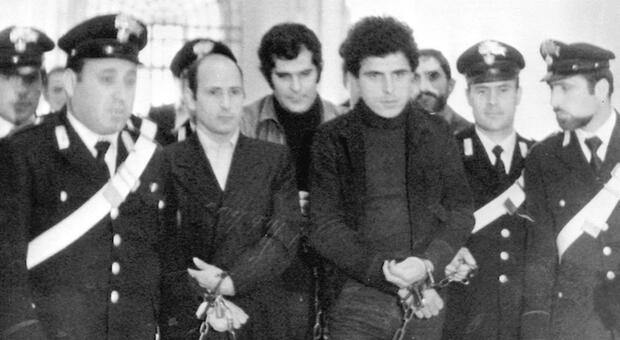 “Grazianeddu”, una vita tra crimine e donne: dal travestimento da prete alla fuga per vedere il Cagliari di Gigi Riva