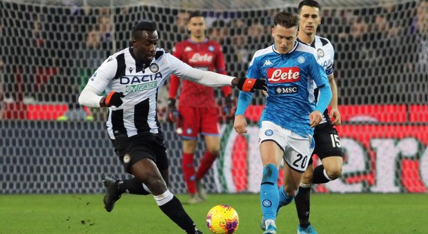 Il Napoli non va oltre l'1-1 a Udine e non esce dal tunnel della crisi