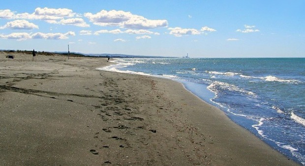 Viterbo e l'estate, spiaggia libera a numero chiuso e più controlli. Possibile anche la chiusura