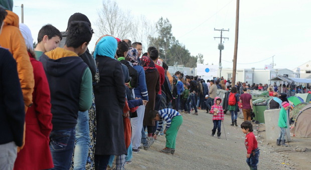 Migranti, la Turchia chiede più finanziamenti: accordo in pericolo