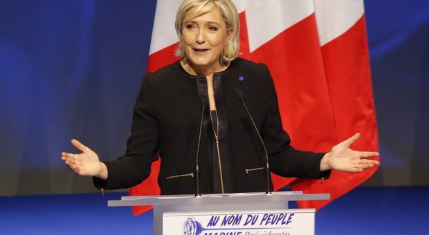 Francia, Marine Le Pen lancia la sfida: "Con me via da Nato e Ue"