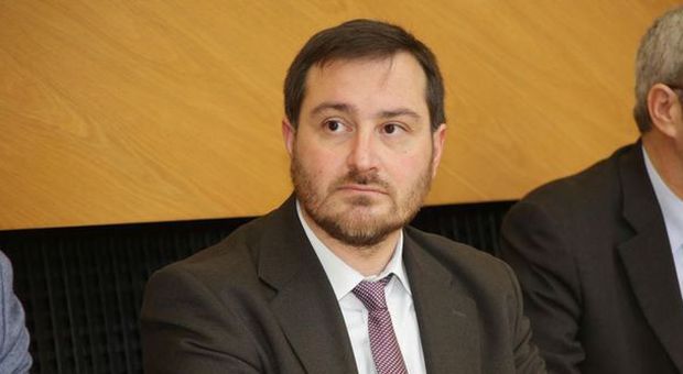Latina, il Senato respinge le dimissioni di Giuseppe Vacciano e Ivana Simeoni