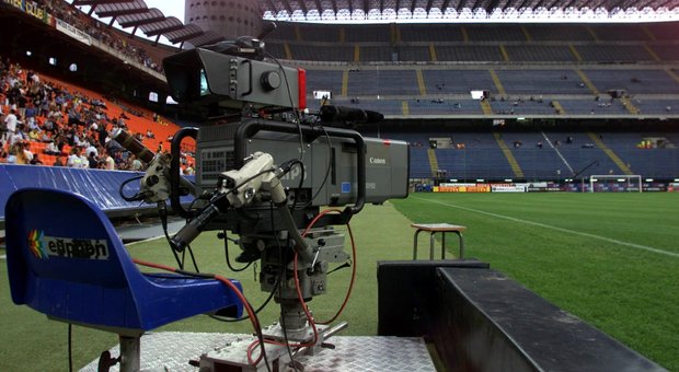 Serie A, ecco il nuovo pallone in tv: la guida per i telespettatori