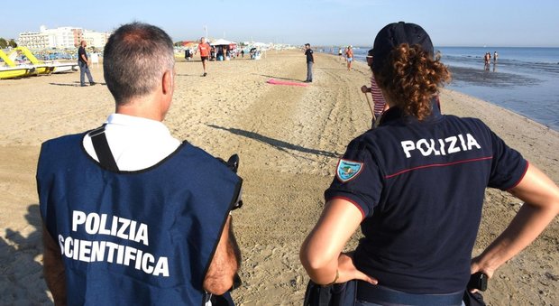 Rimini, nuova violenza in spiaggia contro coppia di Parma: arrestato 34enne marocchino