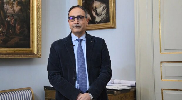 Napoli nel degrado, intervista al sovrintendente Luigi La Rocca: «Nessuna città in Italia deturpata come la nostra»