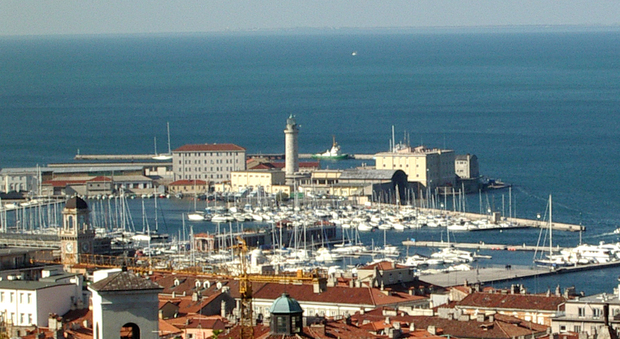 Rigassificatore nel golfo di Trieste: la Regione Fvg impugna il decreto