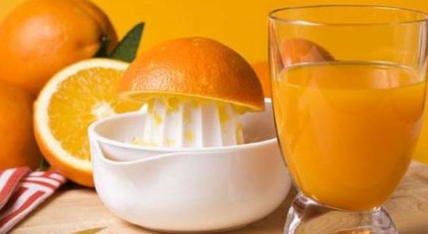 Spremuta d'arancia e vitamina C, fa bene alla salute solo in un caso