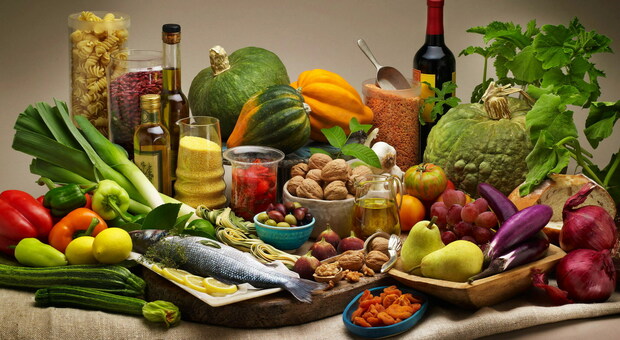 La dieta mediterranea ti allunga la vita, anche di 9 anni. Gli incredibili risultati di una ricerca iniziata nel 1985: oltre cinquemila i partecipanti
