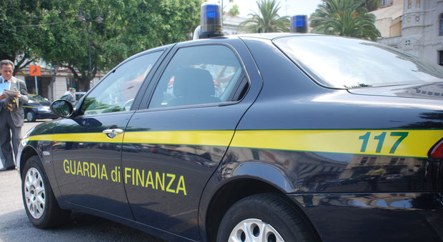 Roma, maxi evasione da 25 milioni di euro: scoperti due fratelli assicuratori