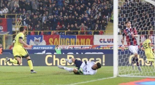 Icardi torna al gol, l'Inter vince 1-0 a Bologna. I nerazzurri tornano in testa alla classifica