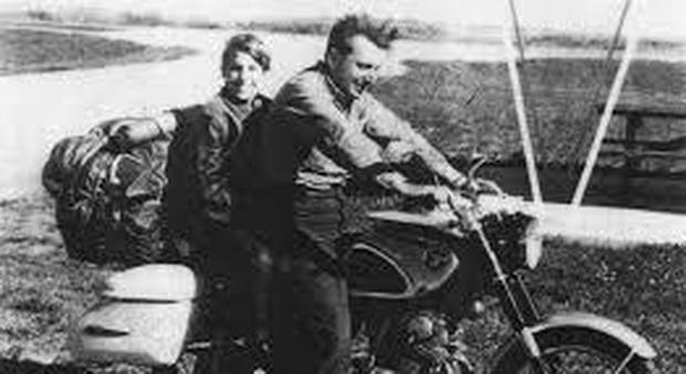 Libri, morto Pirsig: lo scrittore de «Lo Zen e l'arte della manutenzione della motocicletta»