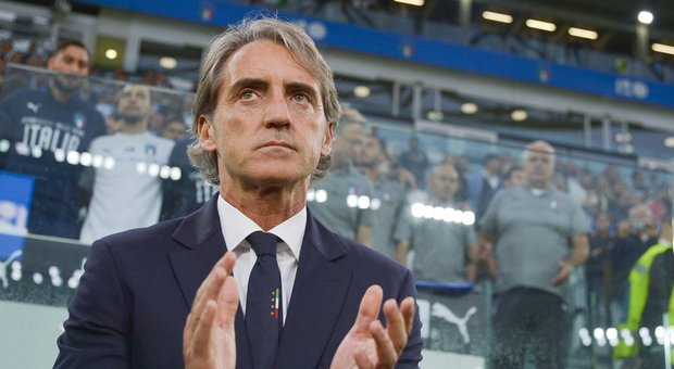 Il ct Mancini soccorre anziana investita a Senigallia, il figlio: «Per fortuna l'Italia non è ai Mondiali»