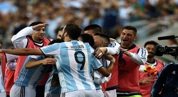 Coppa America, Argentina sul velluto: battuto il Cile ma Higuain non segna