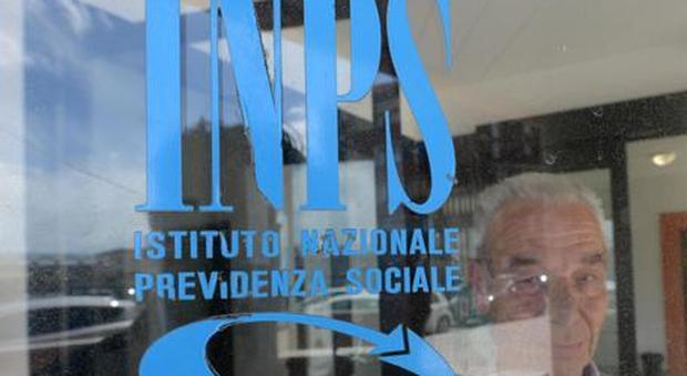 Roma, incassa la pensione della madre morta: truffa all'Inps da 130mila euro