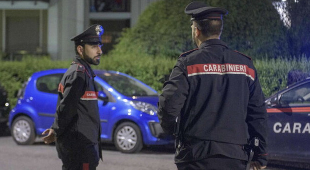 A Roma è stato arrestato un egiziano di 37 anni, accusato di terrorismo internazionale e addestramento con finalità di terrorismo.