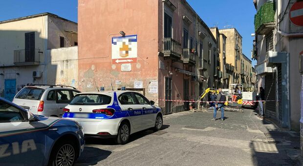 Napoli Est, fuga di gas a Ponticelli: strada chiusa per lavori