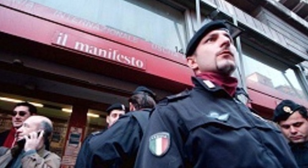 22 dicembre 2000 Attentato alla sede del quotidiano "Il Manifesto"
