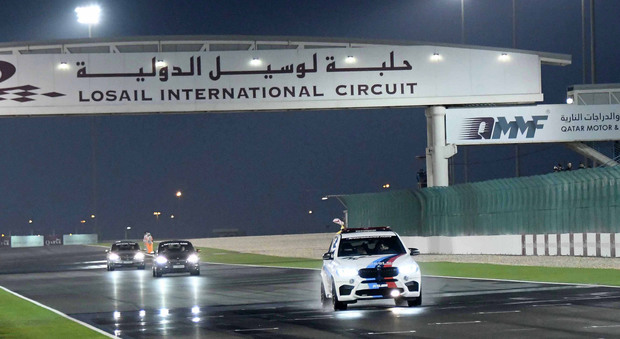 Qatar, vince Vinales davanti a Dovizioso e Rossi