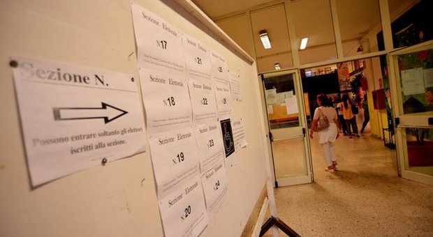 Ballottaggi, ha votato meno del 50% Quarto primo comune campano al M5S Giugliano va al ribelle Pd Poziello a Bacoli trionfa il blogger Josi Della Ragione