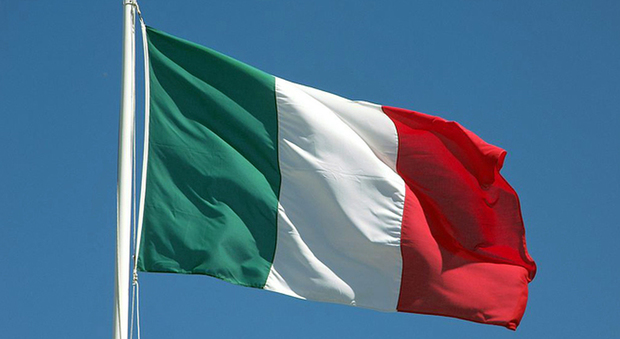 Tre parà Usa rubano la bandiera italiana: rischiano la corte marziale